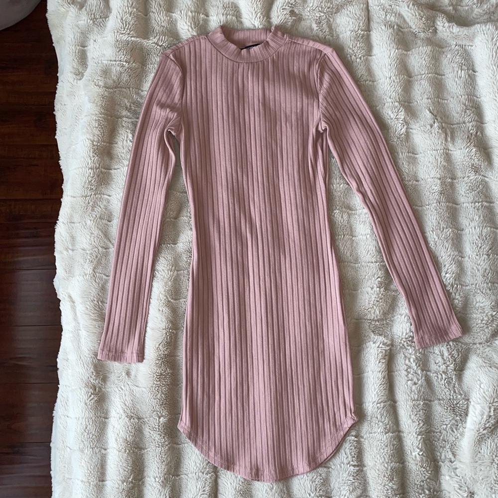 LONG SLEEVE MOCK NECK RIBBED DRESS